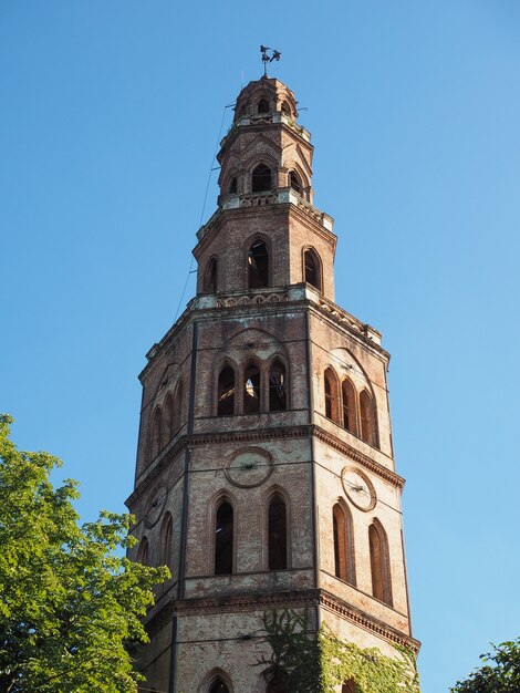 Torre Moncanino em San Mauro