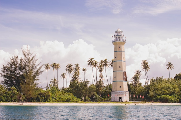 Foto torre na ilha