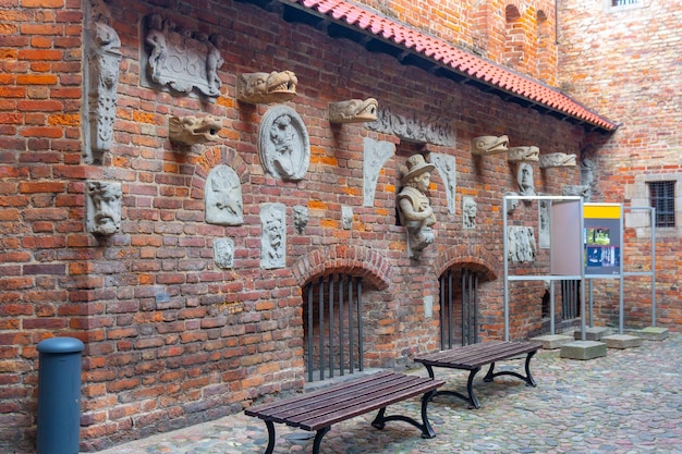 Torre de prisión y casa de tortura en Gdansk TriCity Polonia