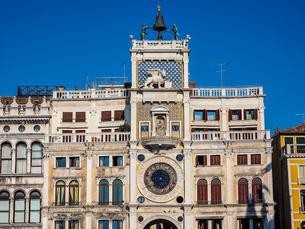 Torre del reloj HDR St Mark en Venecia