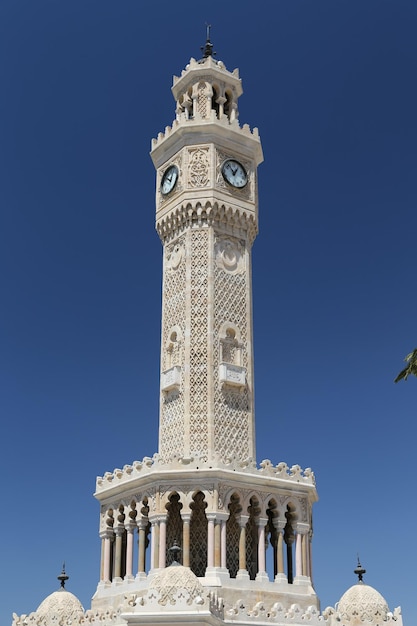 Torre del reloj de Izmir en Izmir Turquía