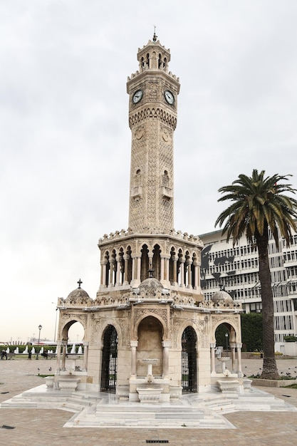 Torre del reloj de Izmir Turquía