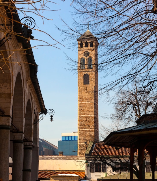 Foto torre del reloj, sarajevo