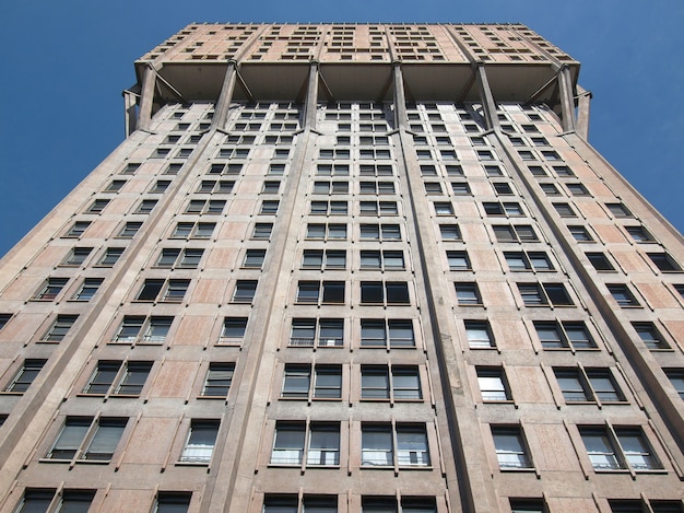 Torre Velasca, Milán