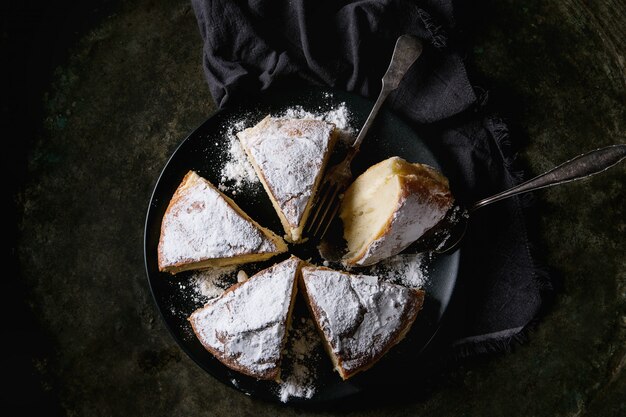 Torta caseira fatiada