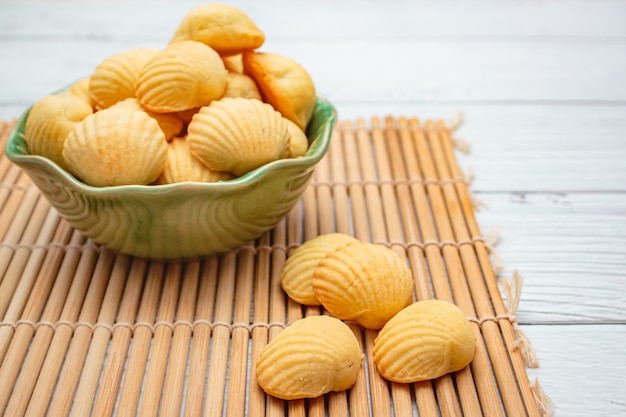 Foto torta de abacaxi ou bolo de abacaxi é uma doce tradicional de taiwan.