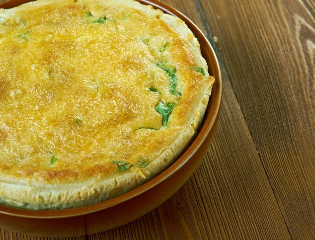 Torta de cérebro de bovino Tarta de seso na culinária colombiana.