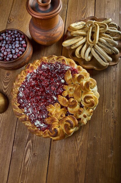 Torta escandinava com framboesas Doces tradicionais caseiros