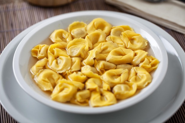 Tortellini Italiano En Caldo