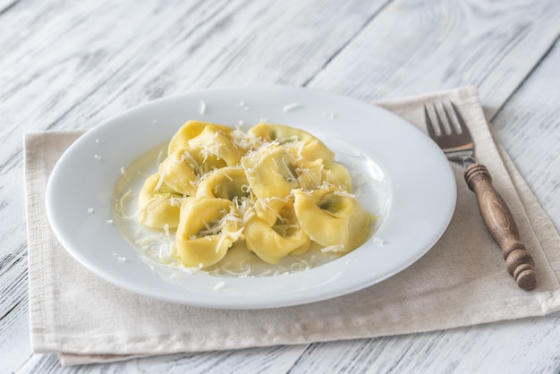 Tortelloni gefüllt mit Ricotta