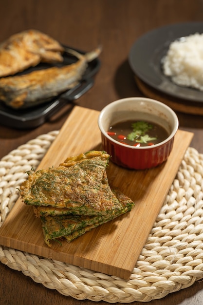 Tortilla de Acacia Pennata con Pasta de Camarones