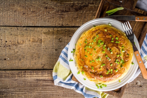 Tortilla de espagueti casera