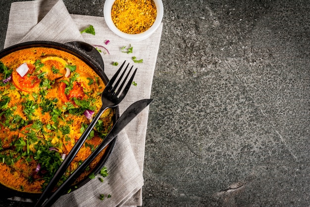 Tortilla de huevo indio Masala