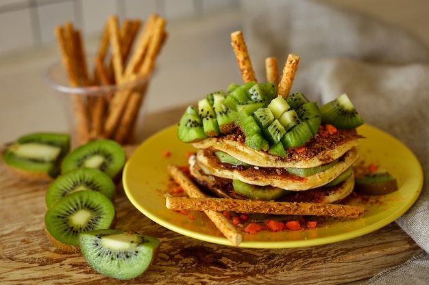 tortitas caseras con chocolate y kiwi