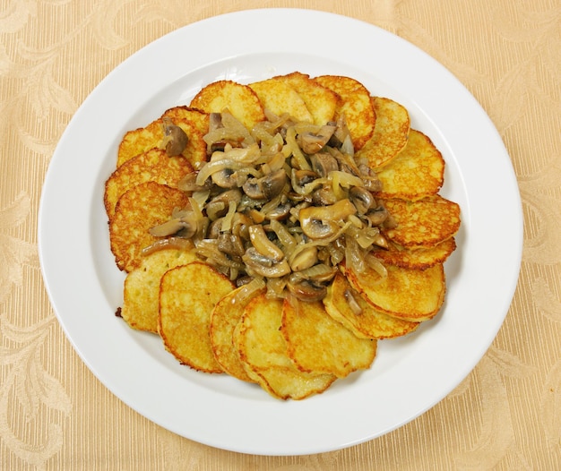 Tortitas de patata con champiñones