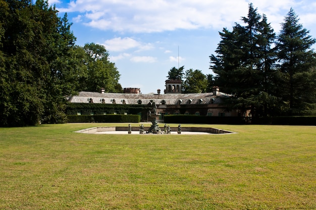 Toscana, Itália. Villa elegante no campo