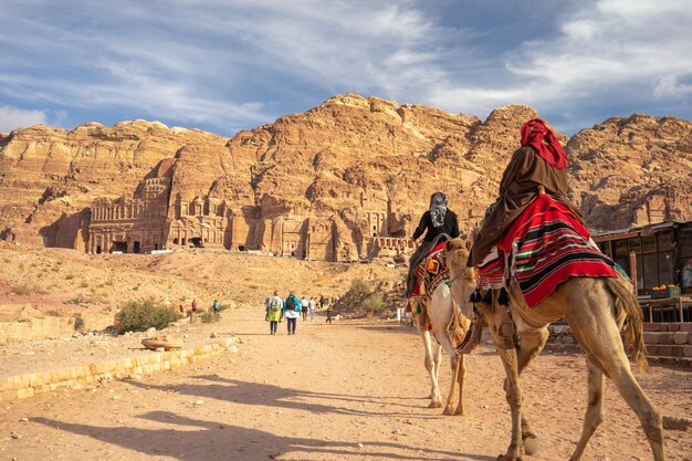 Touristen in Petra