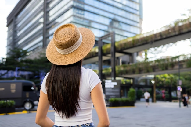 Touristin besucht die Stadt Taipei