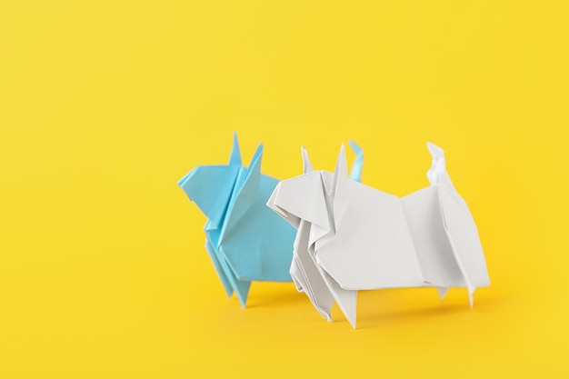 Touros de origami como símbolo do ano 2021