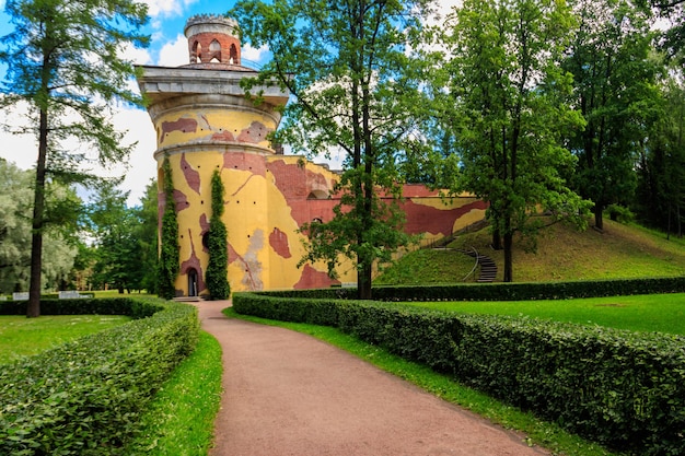 Towerruin en Catherine park en Tsarskoye Selo en Pushkin Rusia