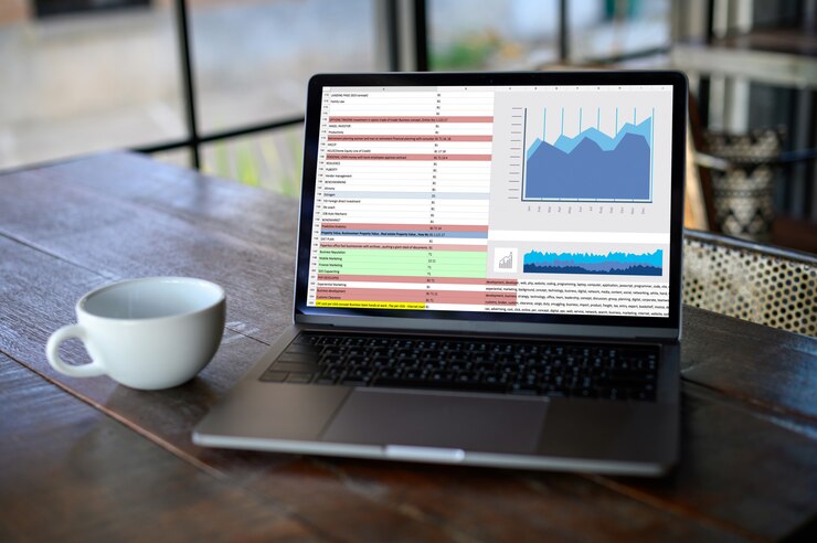 Foto trabaja duro data analytics