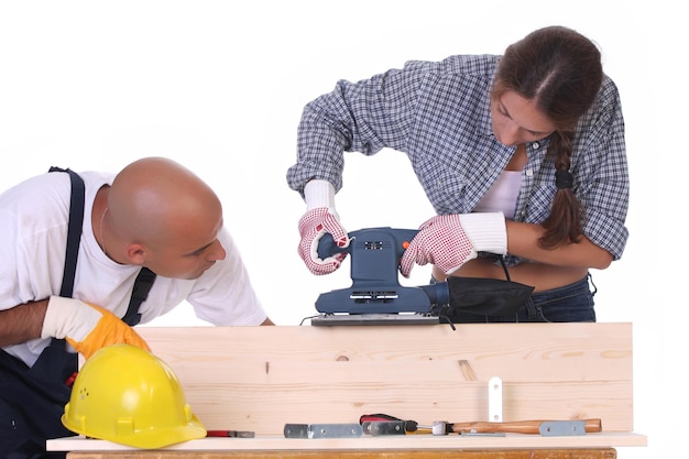 Trabajadores de la construcción en el trabajo