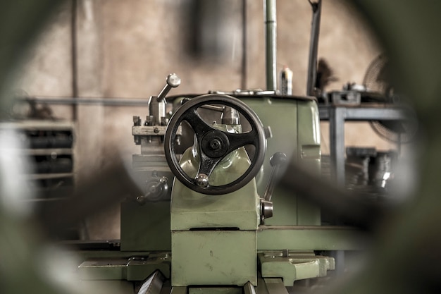 Trabalho de máquina de torno de indústria