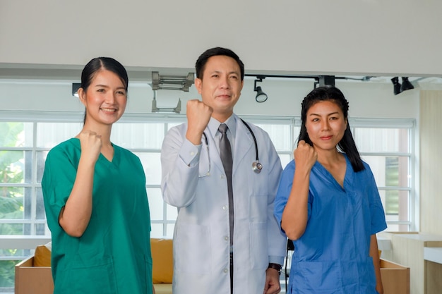 Trabalho em equipe Médico em hospital Profissional para cuidar da saúde, Equipe Cirurgião cuidar