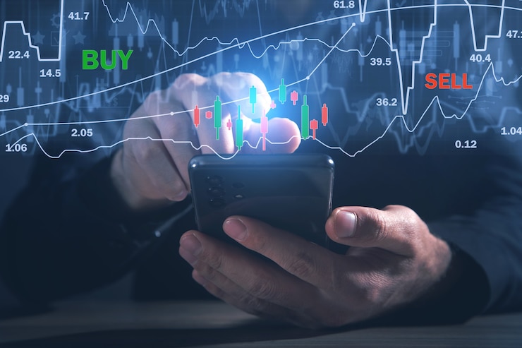 Foto trader usando smartphone. relatório do mercado de ações. comprar e vender. negociação forex