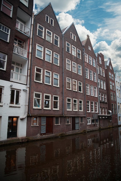 Traditionelle alte Gebäude in Amsterdam