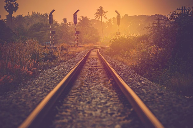 Traditionelle Eisenbahn im Vintage-Filter