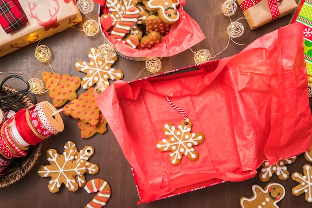 Traditionelle Lebkuchen-Kekse hausgemacht als Essensgeschenke.