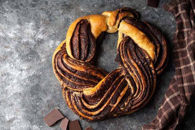 Traditionelle süße Schokolade backen Brotkuchen Schokolade Babka