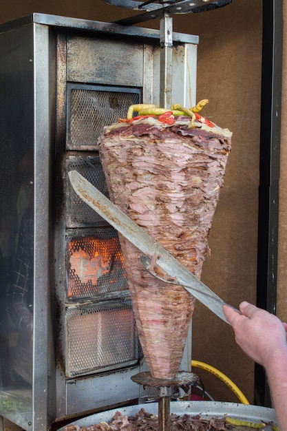 Traditioneller türkischer Doner Kebab-Grill