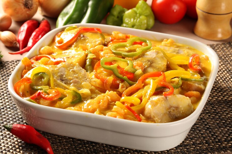 Foto traditionelles brasilianisches gericht namens moqueca de peixe.