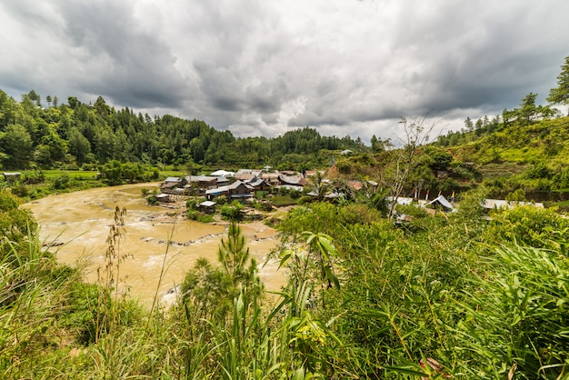 Traditionelles Dorf in Sulawesi Indonesien