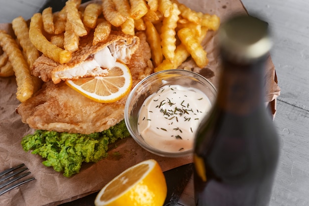 Traditionelles englisches Essen Fish and Chips