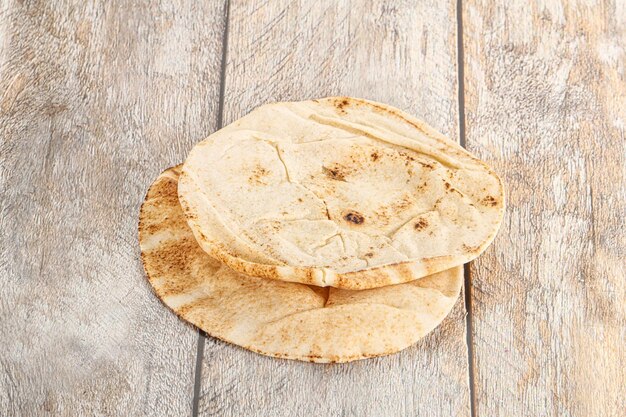 Traditionelles östliches rundes Pita-Brot