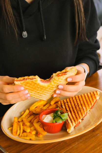 Traditionelles türkisches Toast köstliches Frühstück