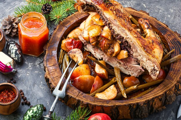 Traditionelles Weihnachtshuhn