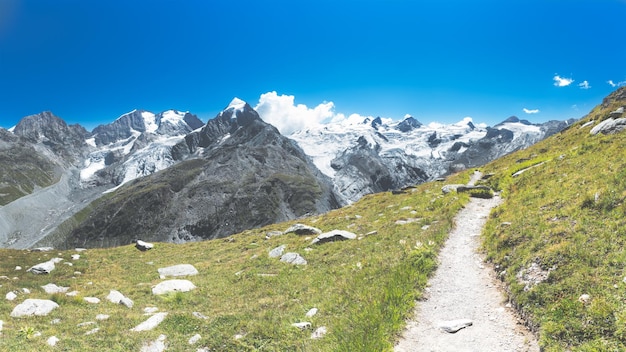 Trail im Herzen der Alpen