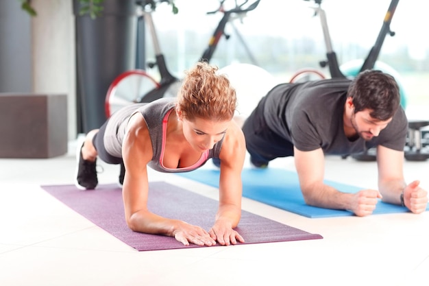 Foto training im fitnessclub