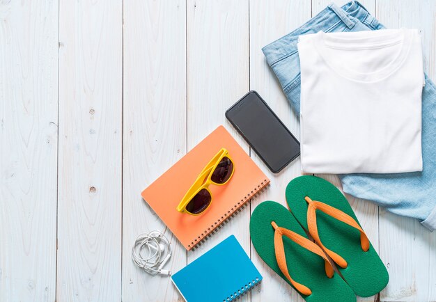 Foto trajes casuales de los hombres de viajero, vacaciones de verano