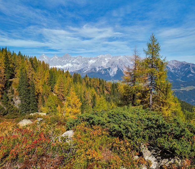 Tranquilo otoño Alpes mountain view Reiteralm Steiermark Austria