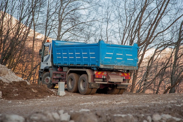 Transporte de caminhão