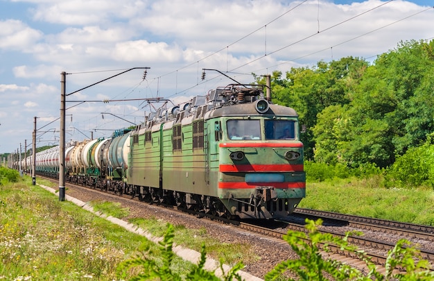 Transporte de petróleo y gas licuado por ferrocarril