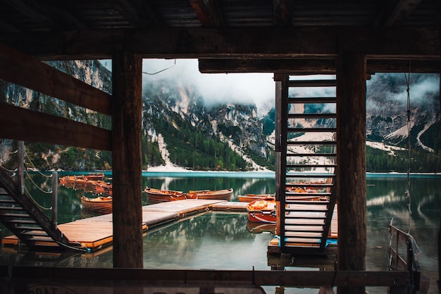 Traumhafte Aussicht auf den Pragser Wildsee