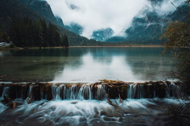 Traumhafte Aussicht auf den Toblacher See