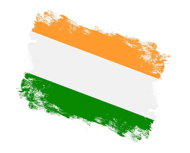 Trazo pincel pintado bandera de india sobre fondo blanco