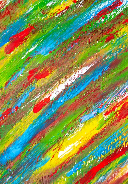 Trazos de pincel multicolor sobre fondo creativo abstracto de papel blanco